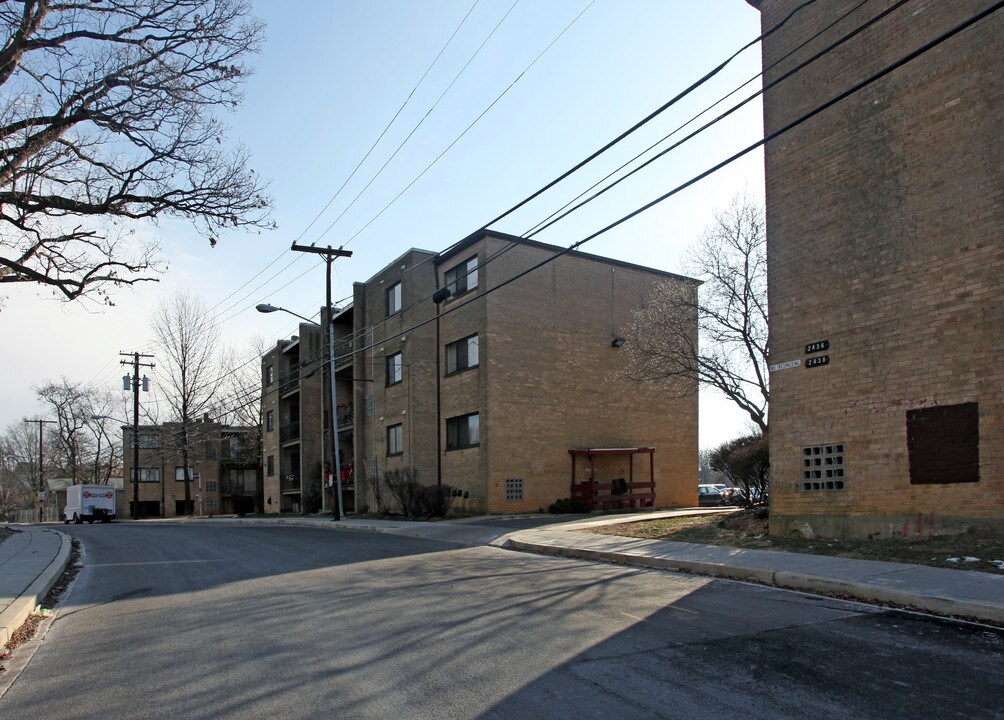 2430 Elvans Rd SE in Washington, DC - Building Photo