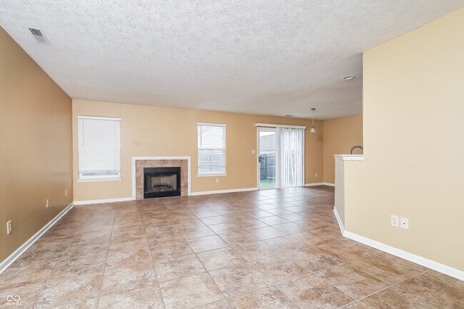 11553 Glenn Abbey Ln in Indianapolis, IN - Building Photo - Building Photo