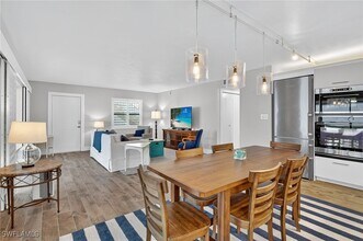 1549 Sandpiper St in Naples, FL - Building Photo - Building Photo