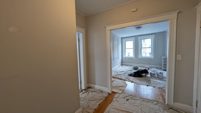 property at 170 Kelton St