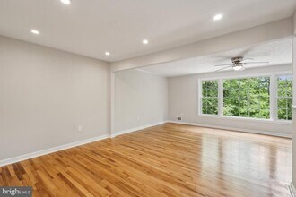 1204 Fox Run Pl in Woodbridge, VA - Building Photo - Building Photo