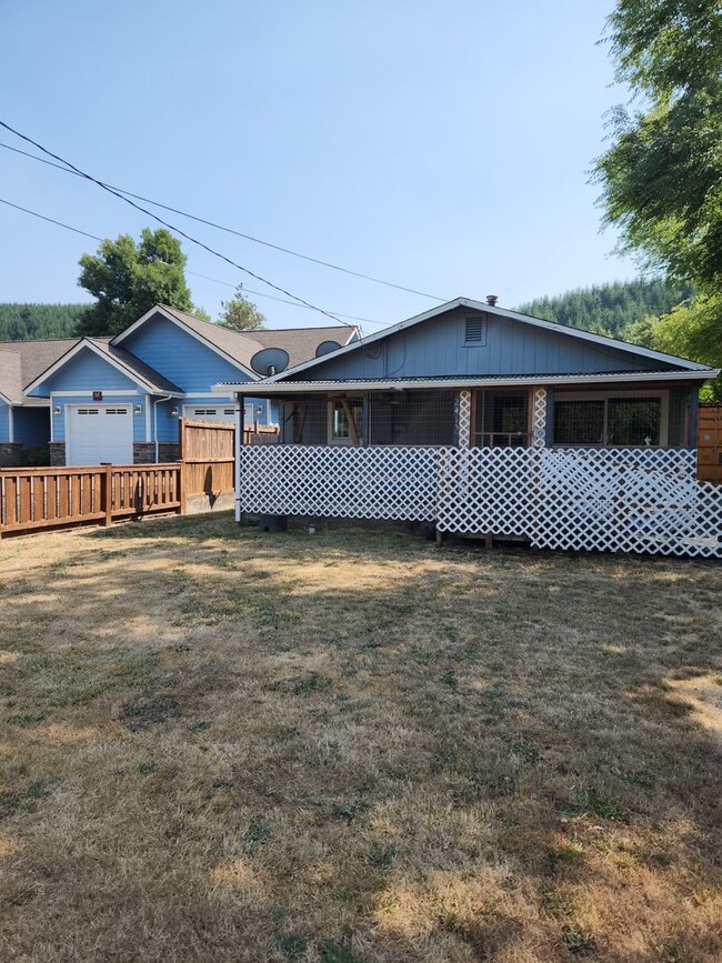 property at 2415 Harding St