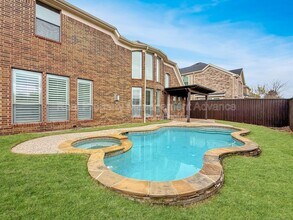 6033 Gentle Way in Plano, TX - Building Photo - Building Photo