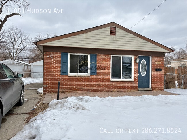 11051 Hudson Ave in Warren, MI - Building Photo - Building Photo