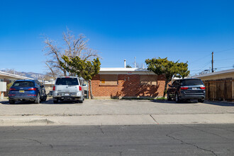 536-540 Cardenas Dr SE in Albuquerque, NM - Building Photo - Primary Photo