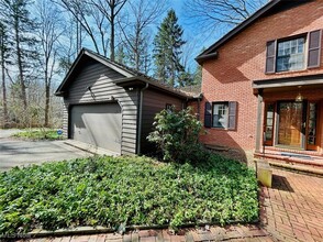 7511 Brigham Rd in Gates Mills, OH - Building Photo - Building Photo