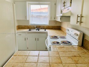 15102 SW 81st St in Miami, FL - Building Photo - Building Photo