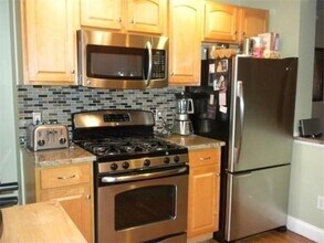 606 E 6th St in Boston, MA - Building Photo - Building Photo