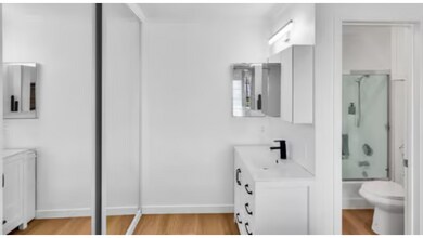 3975 Hortensia St in San Diego, CA - Building Photo - Building Photo