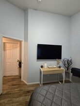 10508 S Freeman Ave in Inglewood, CA - Building Photo - Building Photo