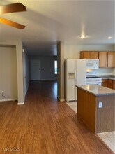 709 Orchid Tree Ln in Henderson, NV - Building Photo - Building Photo