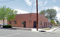 118 Bell Ave SE in Albuquerque, NM - Foto de edificio - Building Photo