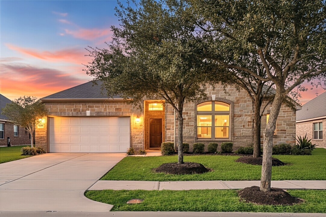 8507 Sedona Run Dr in Cypress, TX - Building Photo