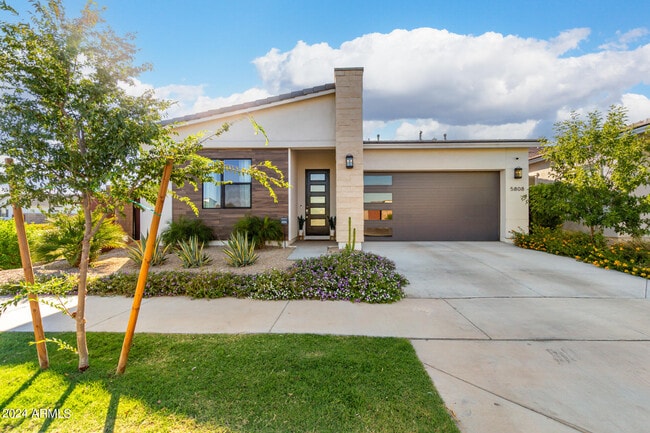 property at 5808 S 101st Way