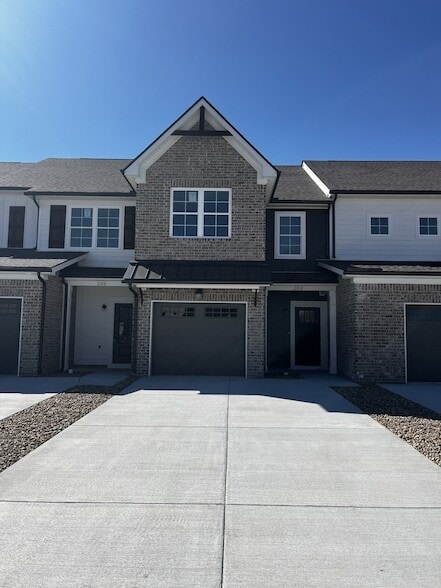 property at 204 Tyler Cornerstone Trl