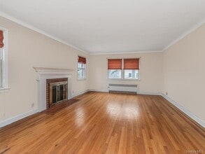 45 Emerson St in Yonkers, NY - Building Photo - Building Photo