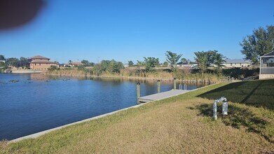 1516 NW 8th Pl in Cape Coral, FL - Building Photo - Building Photo
