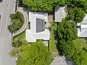 3115 N Flagler Dr in West Palm Beach, FL - Foto de edificio - Building Photo