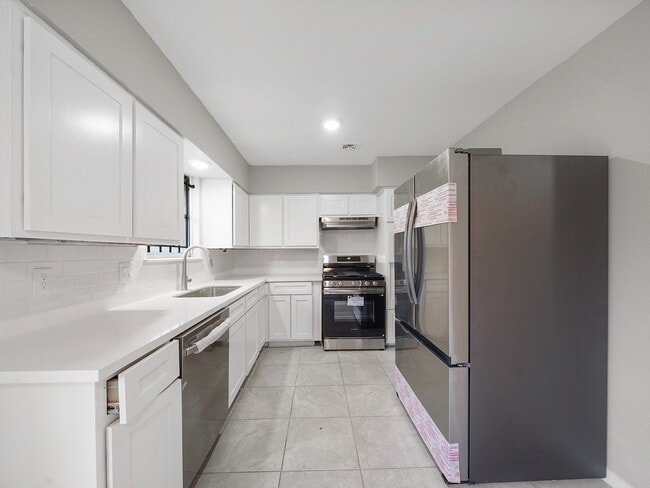 property at 9347 Clearway Dr