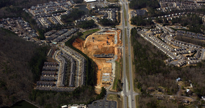 Holbrook Woodstock in Woodstock, GA - Foto de edificio - Building Photo