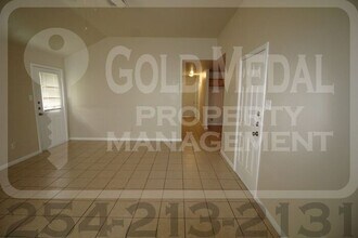 601 N Gilmer St in Killeen, TX - Building Photo - Building Photo