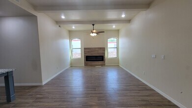 125 Loma Vista Dr in Sunland Park, NM - Building Photo - Building Photo