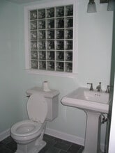 1811 Kilbourne Pl NW in Washington, DC - Foto de edificio - Building Photo