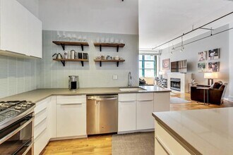 1020 S Wabash Ave, Unit 4c in Chicago, IL - Building Photo - Building Photo