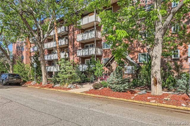 property at 1270 N Marion St