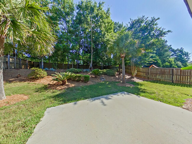 property at 615 Ventana Dr