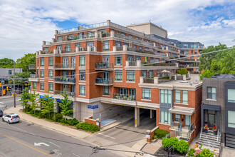 Shoppes on Avenue in Toronto, ON - Building Photo - Building Photo