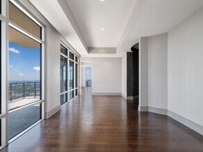 4242 Broadway in San Antonio, TX - Building Photo - Building Photo