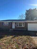 4609 Bluehaven Dr NW in Huntsville, AL - Building Photo