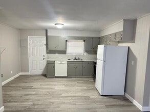 4100 N Ocoee St in Cleveland, TN - Building Photo - Building Photo