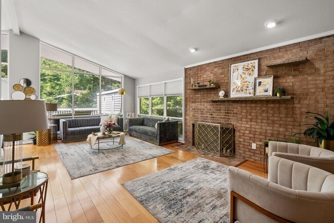 7713 Arrowood Ct in Bethesda, MD - Building Photo - Building Photo