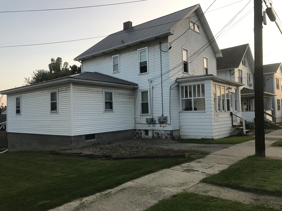 626 Locust St, Unit 628 in Indiana, PA - Building Photo