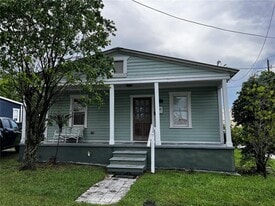 2320 E 12th Ave in Tampa, FL - Building Photo