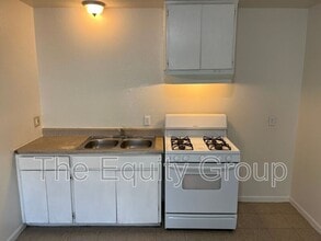 9310 Rd 236 in Terra Bella, CA - Building Photo - Building Photo