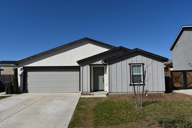 property at 623 Keenan Ct