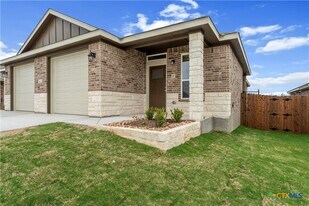 1110 Zora Dr in Temple, TX - Building Photo