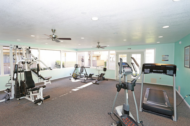 Faircrest Apartments in Stanton, CA - Building Photo - Interior Photo