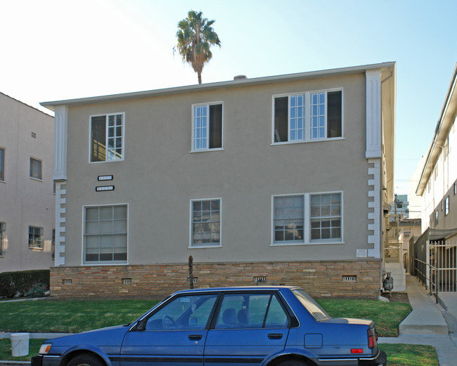 1125-1129 S Wooster St in Los Angeles, CA - Building Photo - Building Photo