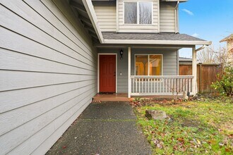 10931 SE Henderson Dr in Portland, OR - Building Photo - Building Photo