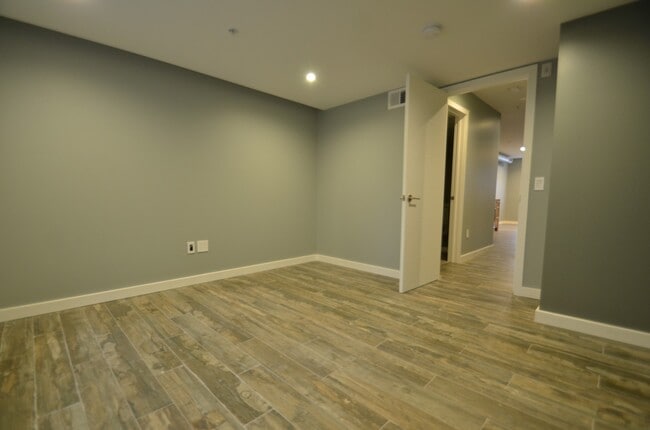 620 S 5th St in Philadelphia, PA - Building Photo - Building Photo
