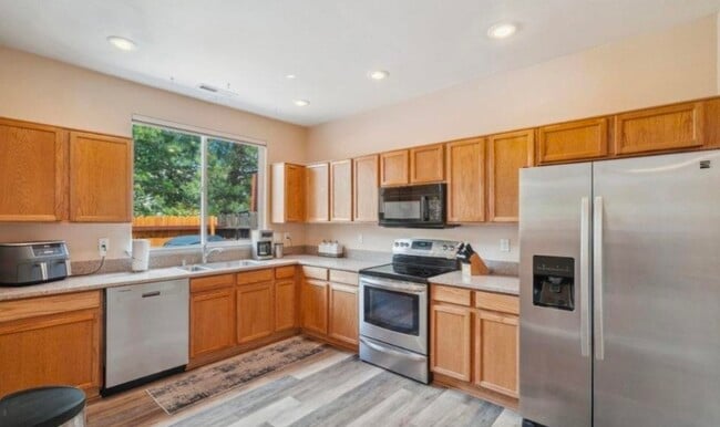 2190 Canyon Mesa Dr in Reno, NV - Building Photo - Building Photo