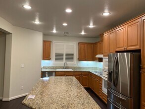 457 N Estes Way in Mountain House, CA - Building Photo - Building Photo