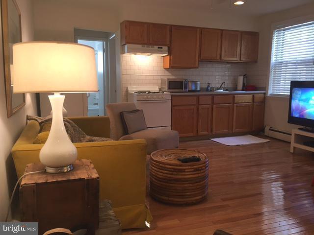 923 Spruce St in Philadelphia, PA - Building Photo - Building Photo