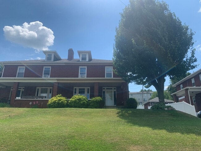 property at 2926 W Market St
