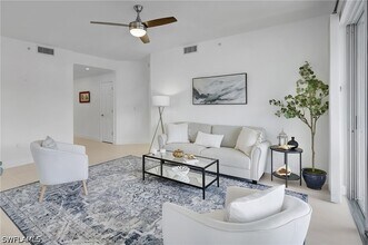 2165 Arielle Dr in Naples, FL - Building Photo - Building Photo