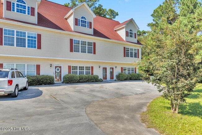 property at 101 Ole Field Cir